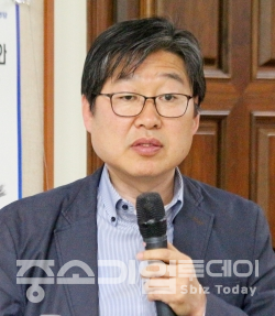 한국중소상인자영업자 총연합회 신규철 정책위원장
