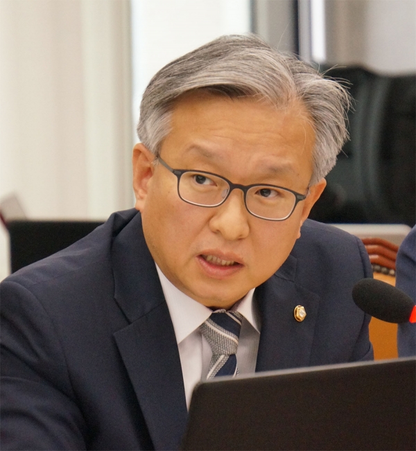 더불어민주당 권칠승 국회의원