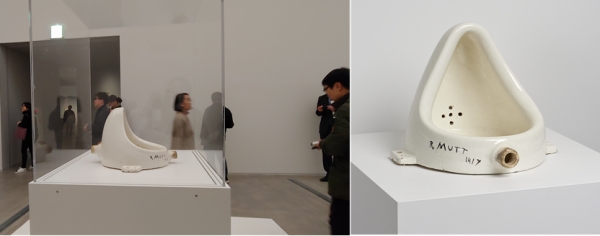 현대미술에 개념미술이 시작되는 분기점을 만들어 준 마르셀 뒤샹의 레디메이디 작품 '샘' 앞에서 사진 촬영하는 관객이 넘쳐난다. [이화순 기자][MMC서울관]
