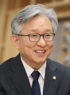 권칠승 더불어민주당 국회의원