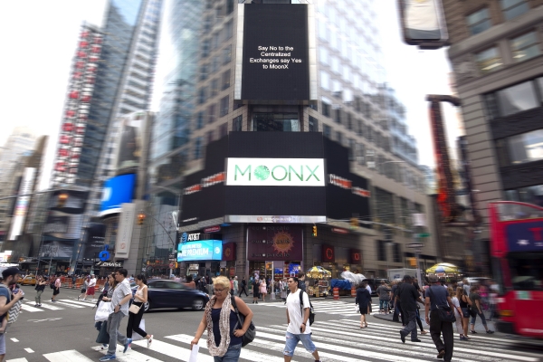 글로벌 금융기관들이 밀집한 뉴욕 맨해튼 중심가의 모습.