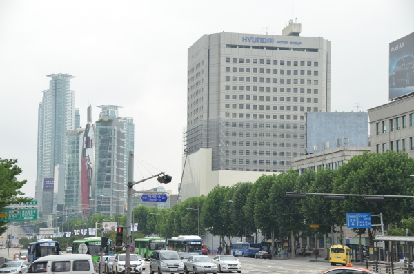 기업들이 밀집한 서울 영동대로의 모습.