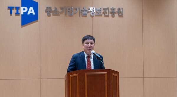 김영신 제8대 중소기업기술정보진흥원장이 1일 오전 취임식에서 취임사를 하고 있다. 