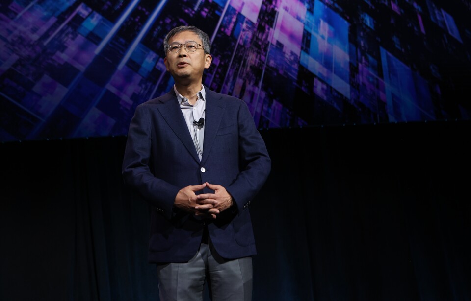 20일(현지시간) 미국 실리콘밸리에서 열린 '삼성 메모리 테크 데이 2023'에서 삼성전자 메모리사업부 이정배 사장이 발표를 하고 있다.