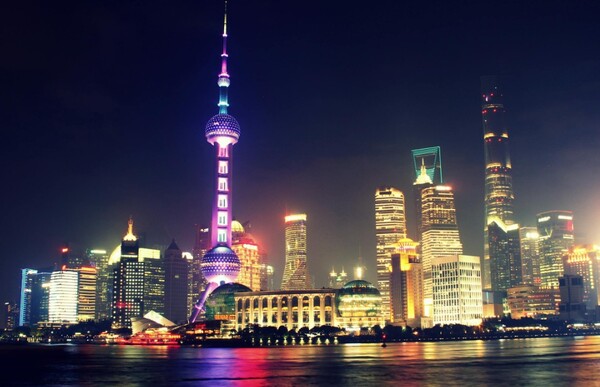 중국 상하이 푸동 지구 야경. [출처=CSF]