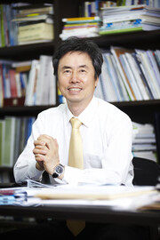 김기찬 프레지던트대학 국제총장