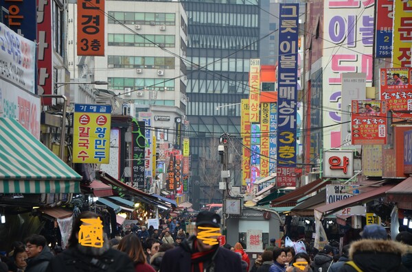서울 남대문시장 중앙통 모습.